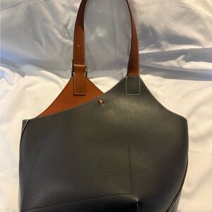 Elegant Black and Brown Women's Bag